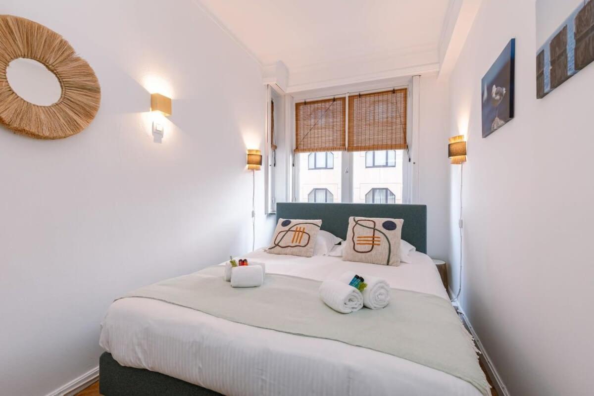 Huswell - Comfy Apartment With Side Seaview And 2 Free Bikes Knokke-Heist Bagian luar foto